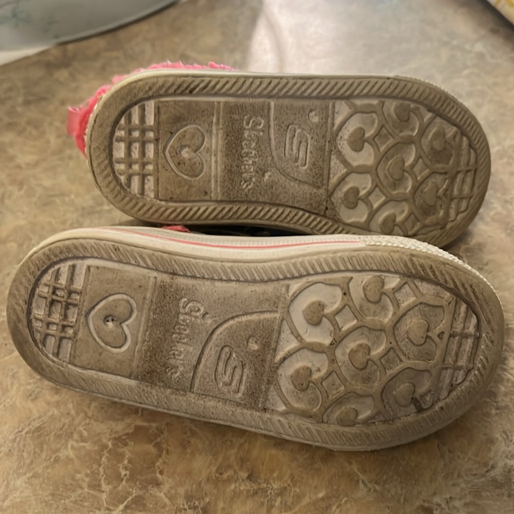 Twinkle Toes - Picture 4 of 6